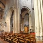 Saint-Sever : L'intérieur de l'église abbatiale : transept et absidioles nord.